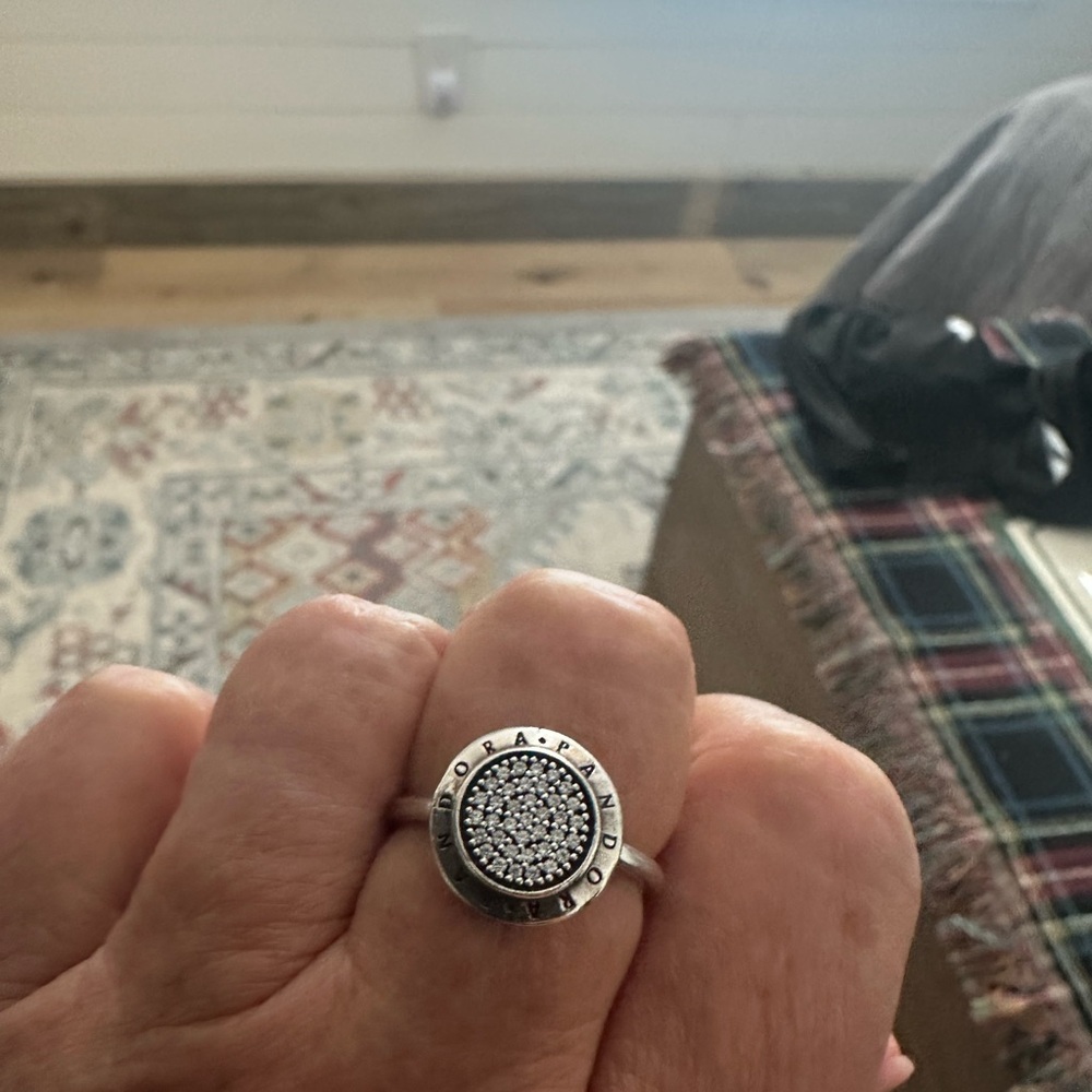 Pandora Ring